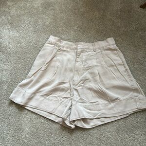 Abercrombie & Fitch High Waist Cream Shorts
